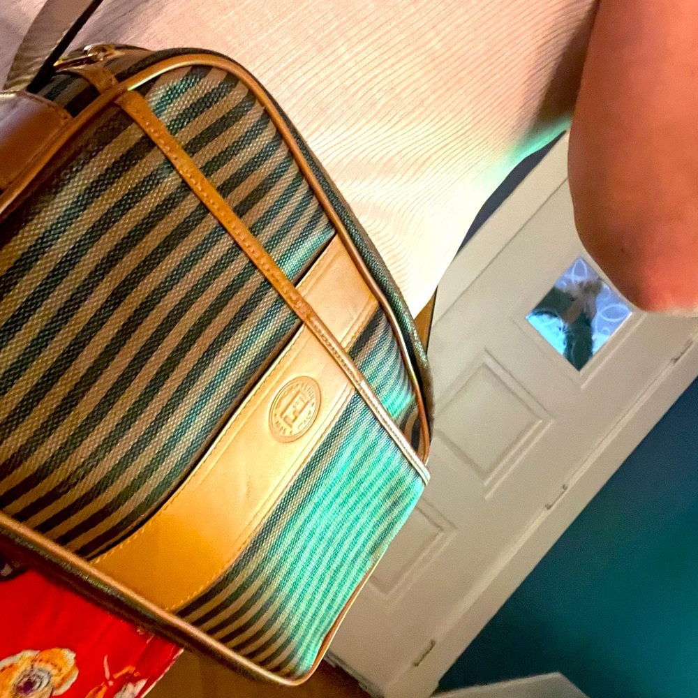 Fendi vintage crossbody and wallet